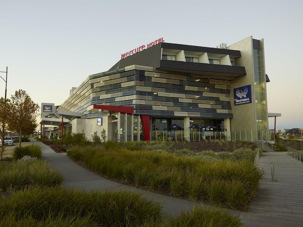 Quest Caroline Springs Aparthotel Exterior photo