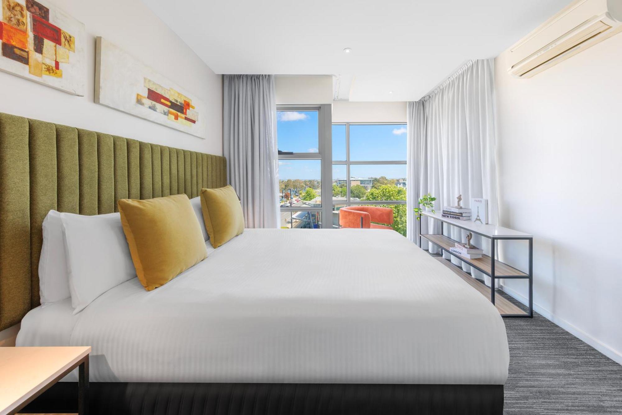 Quest Caroline Springs Aparthotel Exterior photo